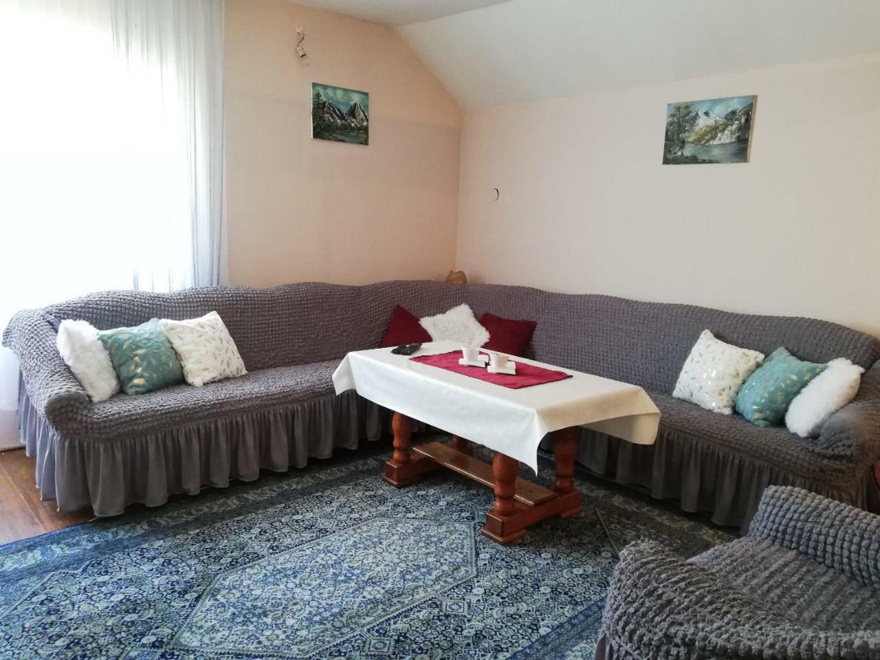 Guest House Radovic Tjentiste Exterior foto